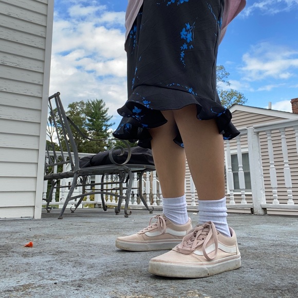 Pink Old Skool Vans - Picture 1 of 4